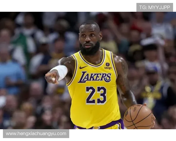 詹姆斯助攻总数达13691次距离超越保罗仅差71次